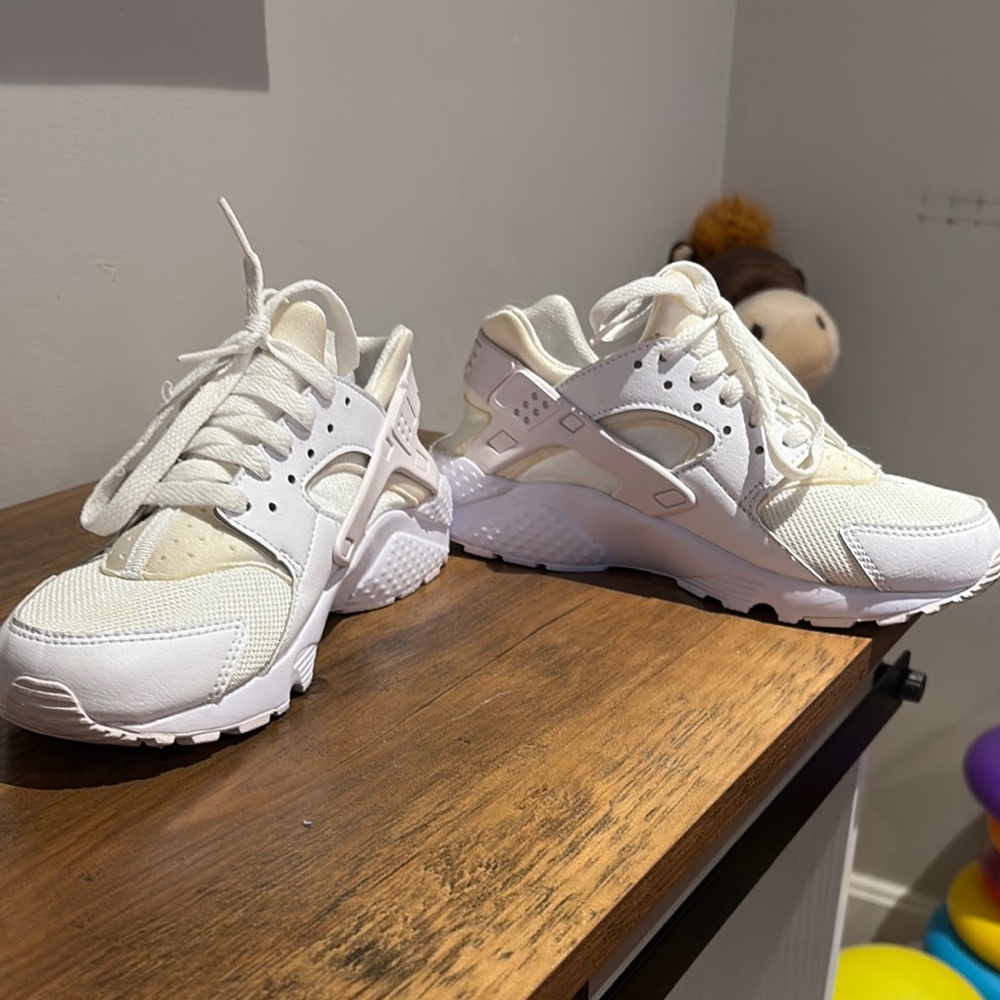 White Athletic Nike Sneakers - Picture 10 of 12